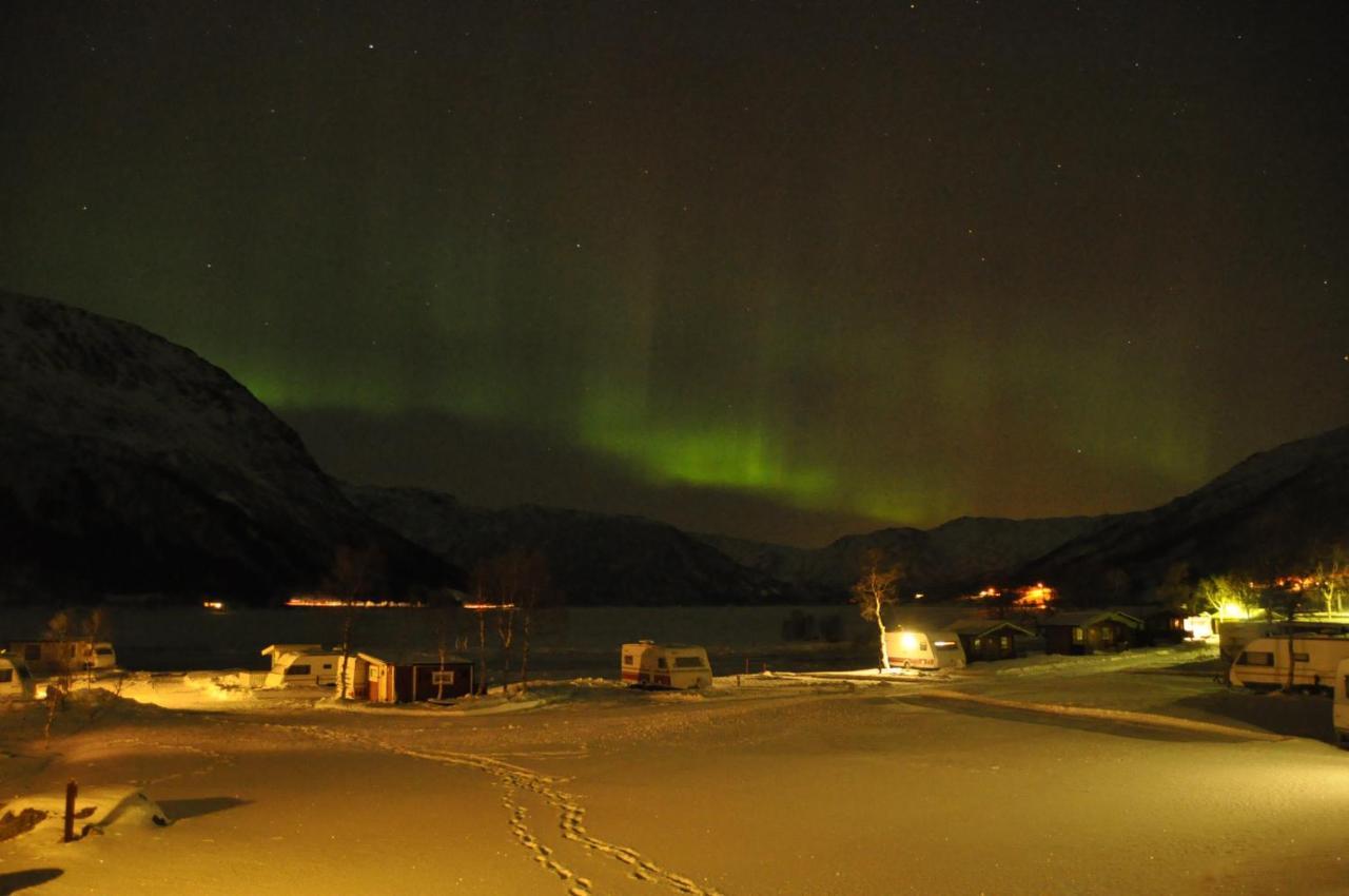 Gullesfjord Camping Esterno foto